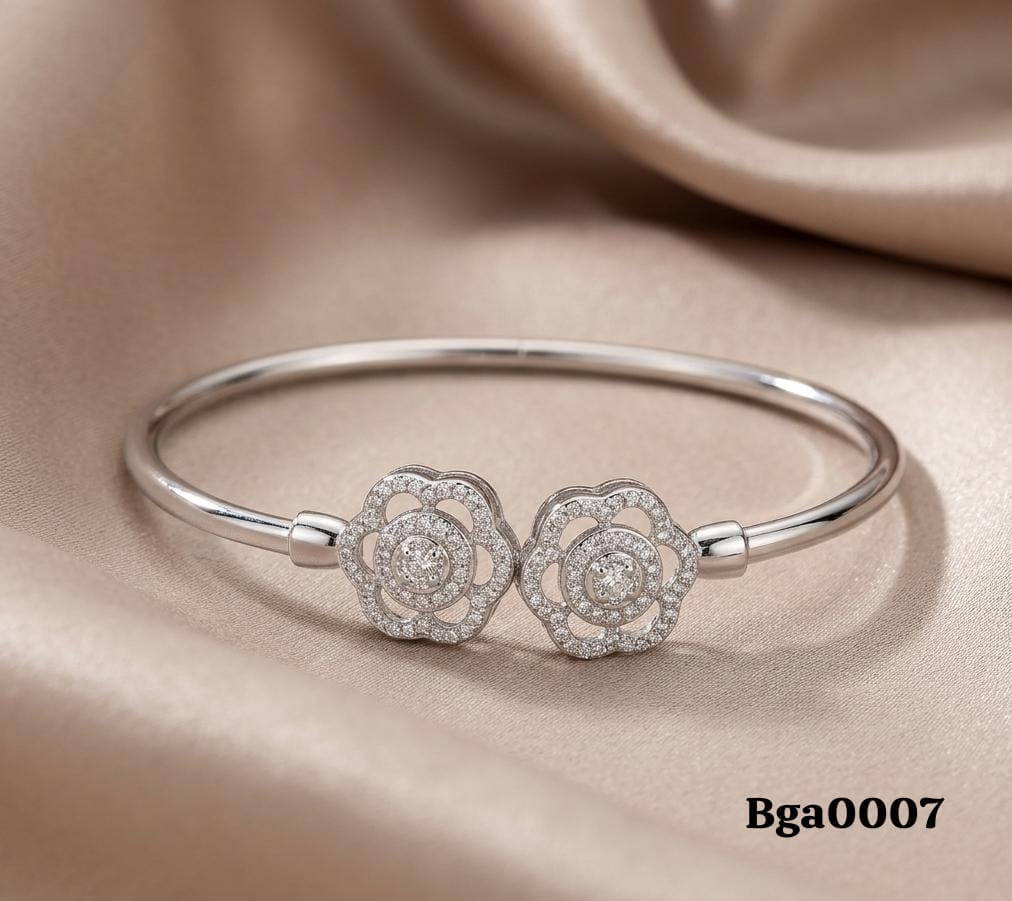 Elegant Floral CZ Kada