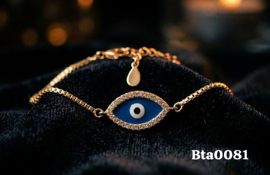 Elegant Eye-Shaped Motif Gold-Tone Bracelet