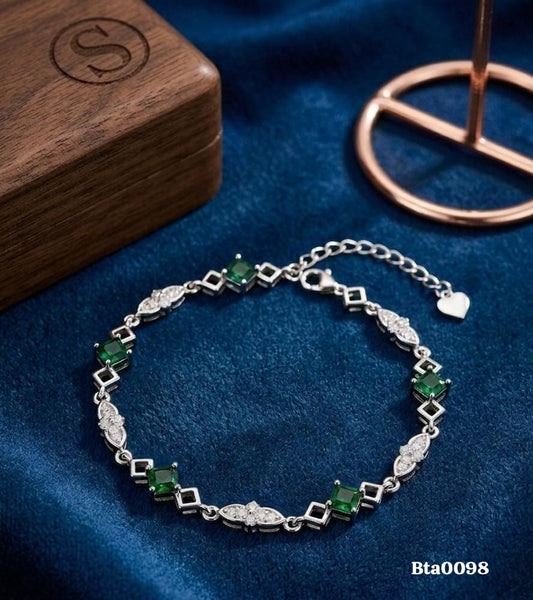 Elegant Green Stone Sterling Silver Bracelet