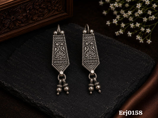 Elongated Floral Drop Earrings
