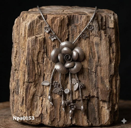 Elegant Floral Sterling Silver Necklace
