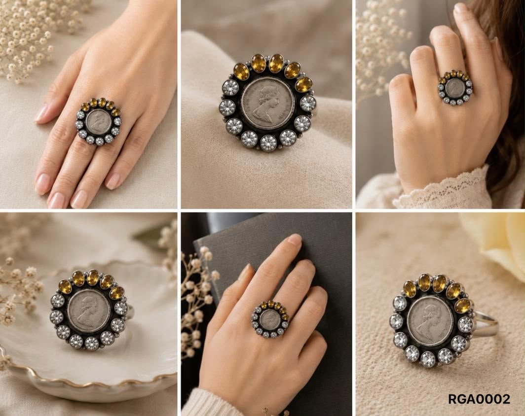 Vintage Majesty Dual-Tone Ring