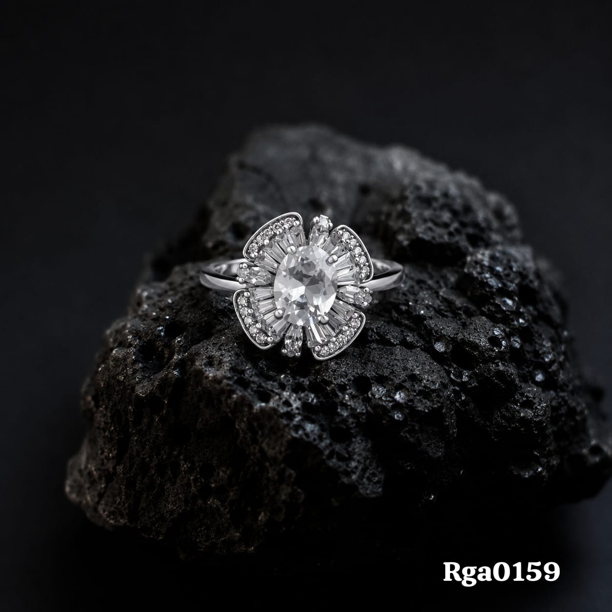 Oval Stone Flower Ring