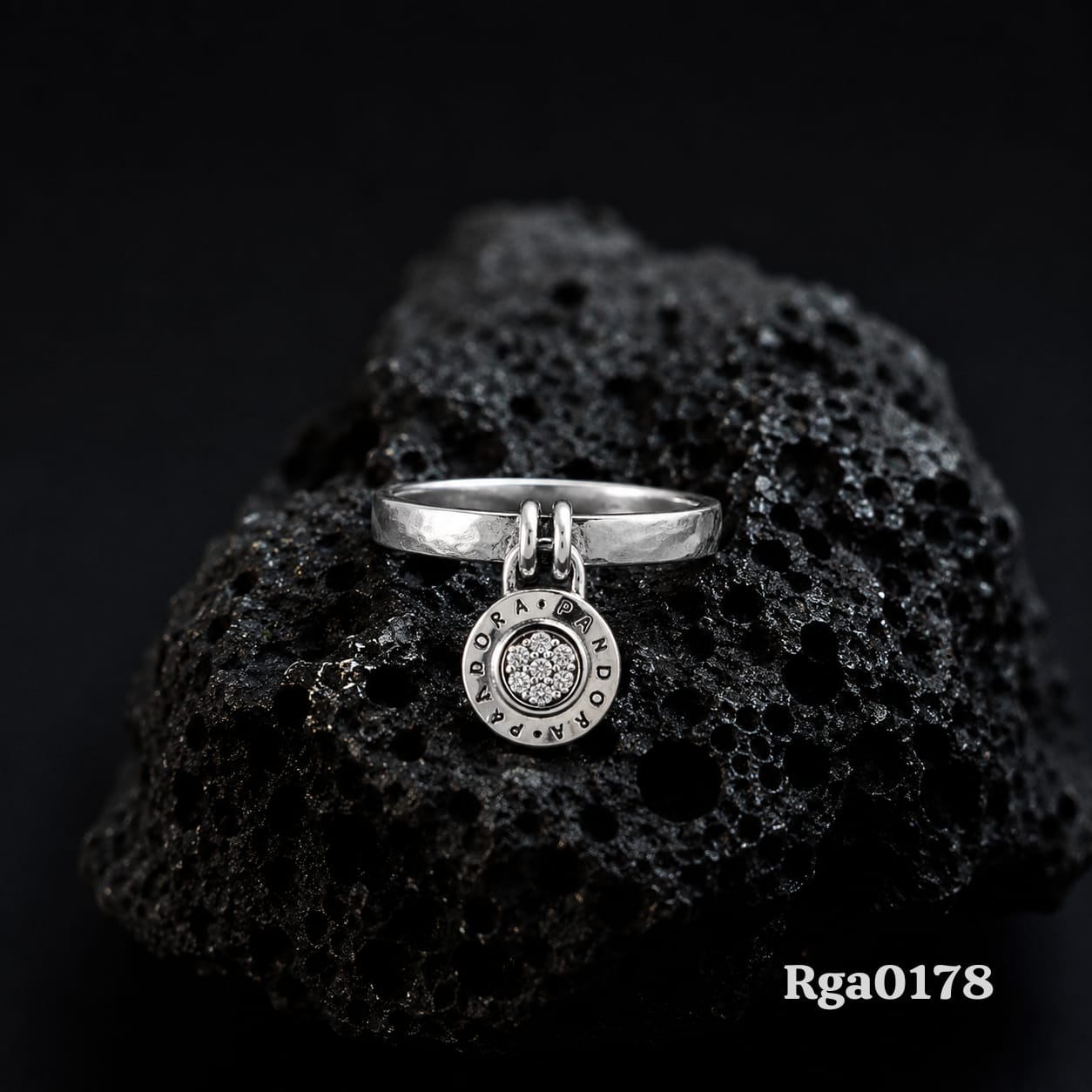 Pandora Dangle Ring