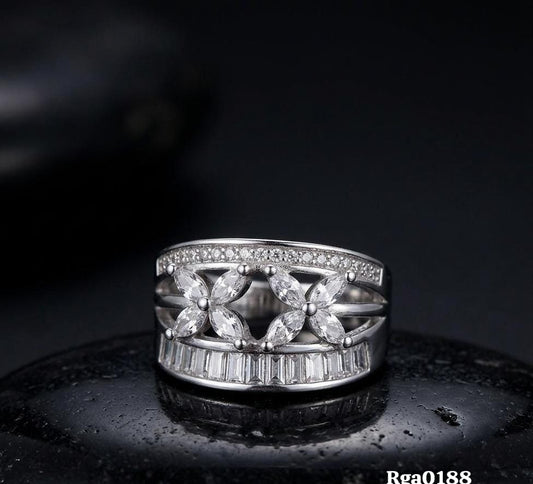 Floral Motif Band Ring