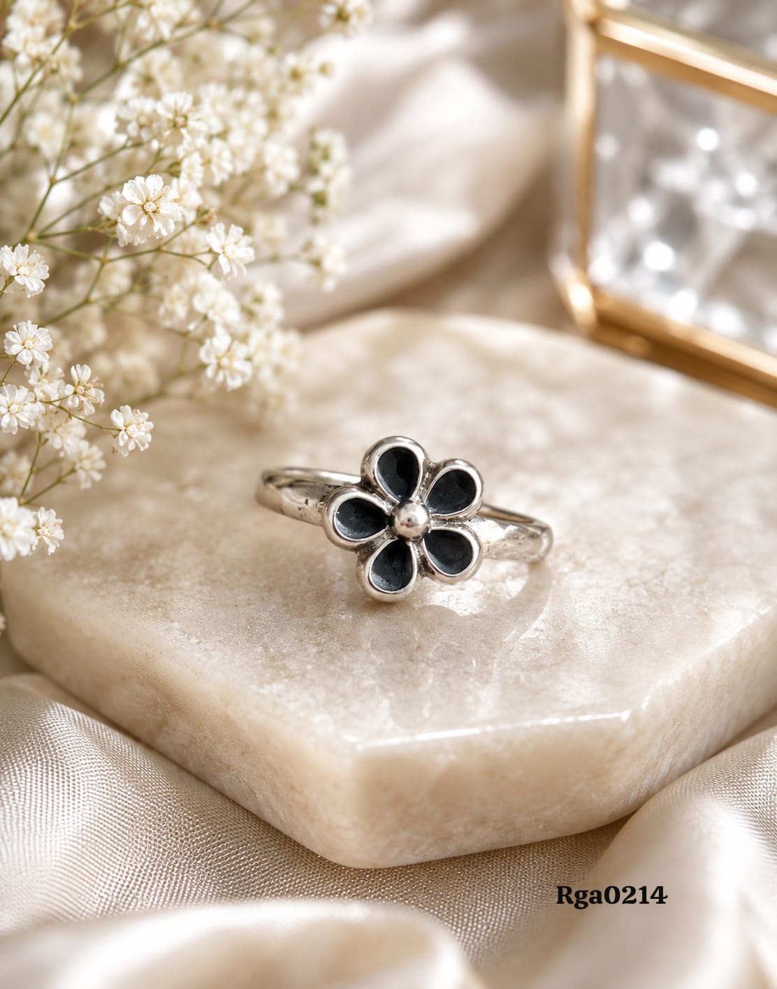 Flower Motif Ring