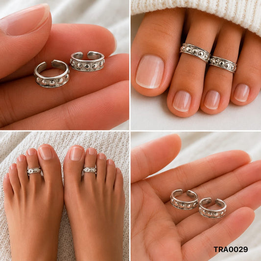 92.5 Sterling Silver polka dot Toe Rings