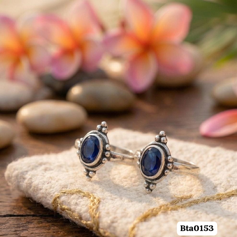 Oval-cut deep blue stone Silver Toe Rings