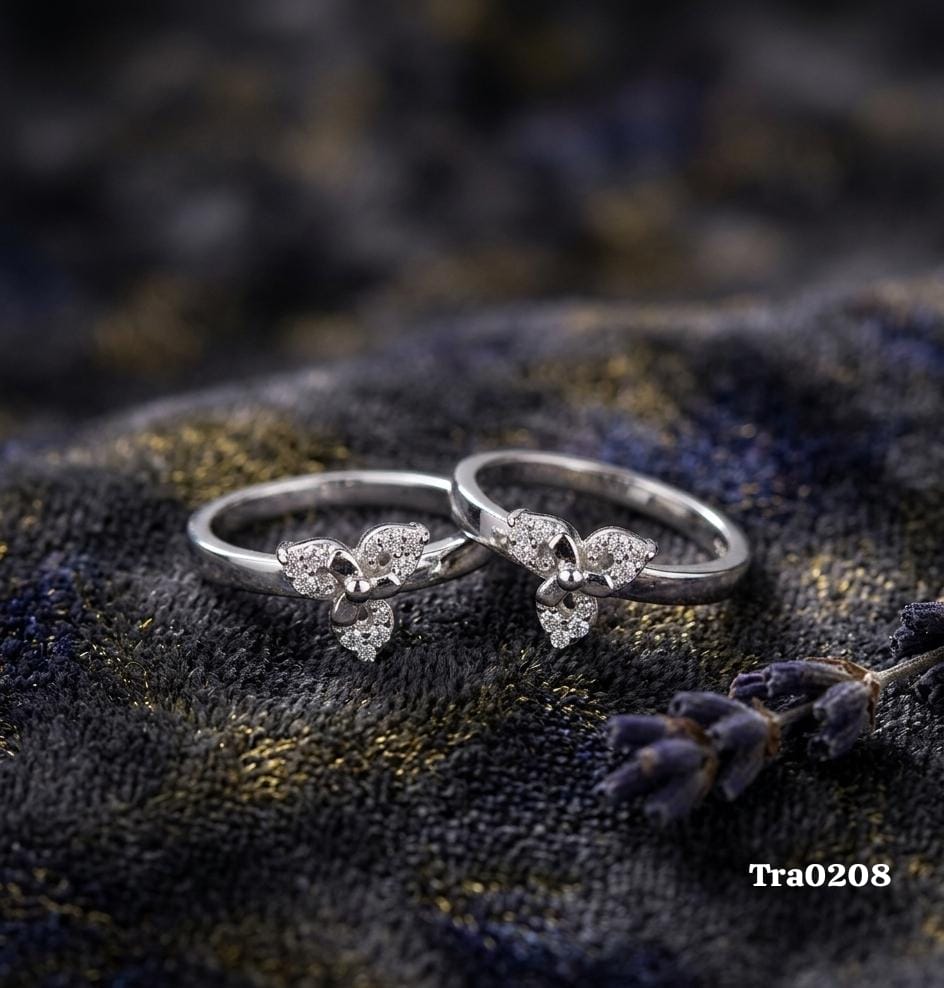 Three-petaled floral Silver Toe Rings
