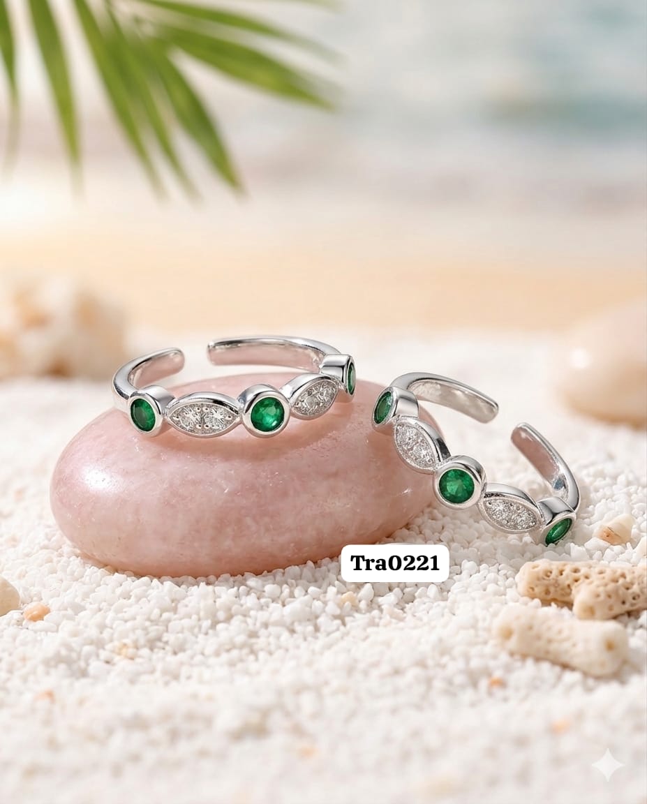 Bezel-set round green stones Silver Toe Rings