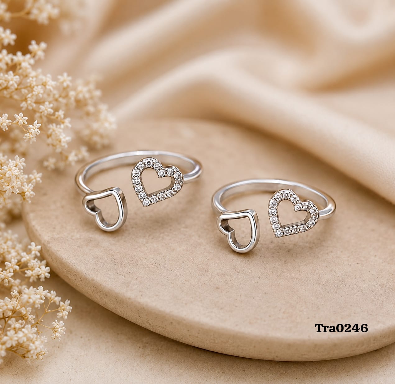 Heart-Shaped Silver Toe Rings - Polished Heart Outline Accent