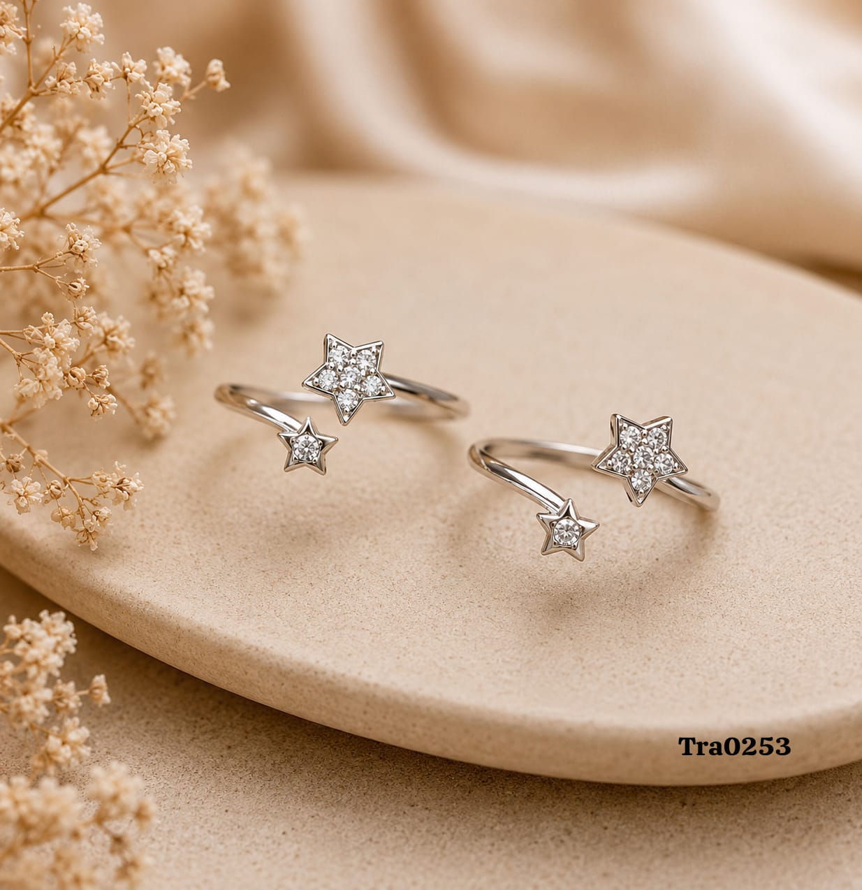 92.5 Sterling Silver flower-shaped centerpiece Toe Rings