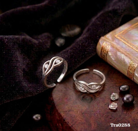Elegant Sterling Silver Wave Toe Rings