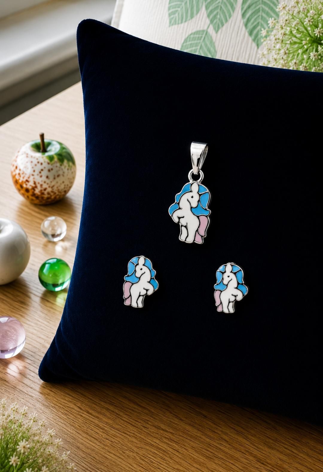 Magical Unicorn Kids pendant earring Set