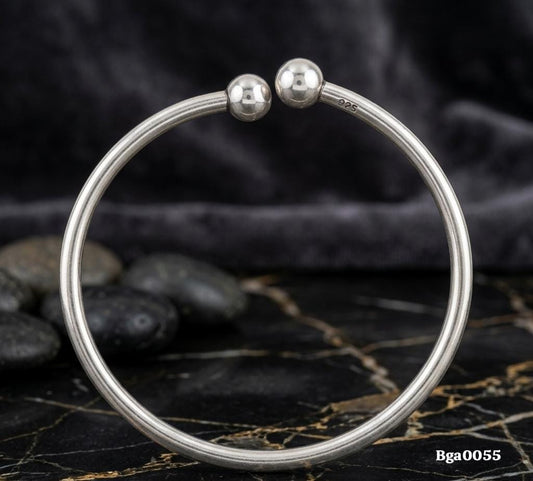 Minimalist Ball-End Kada