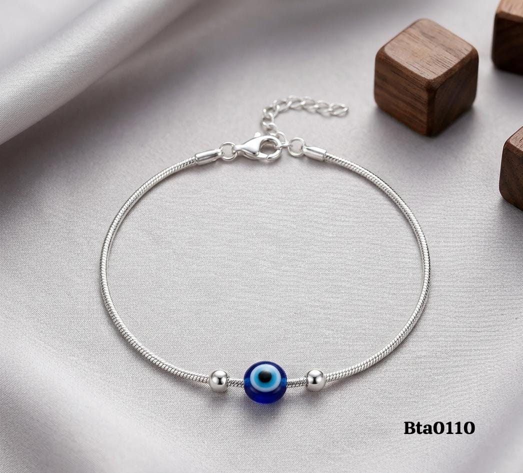 Minimalist Evil Eye Bracelet