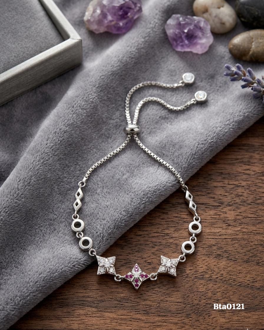 Elegant Star-Motif Sliding Bracelet