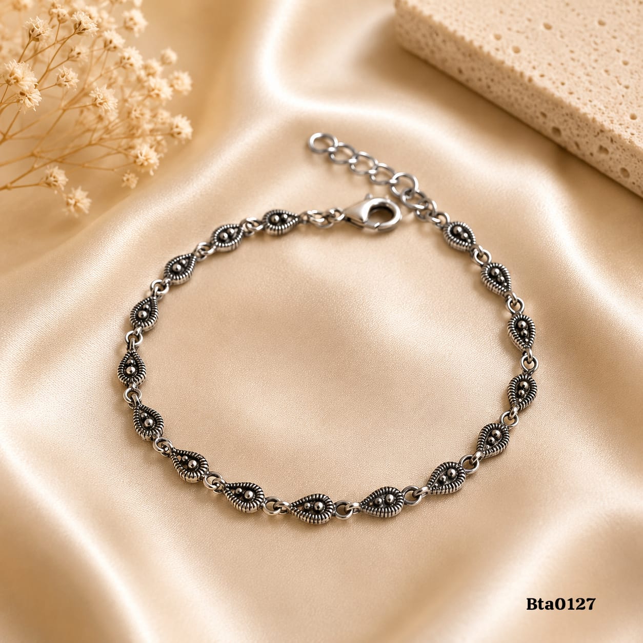 Teardrop Charm Bracelet