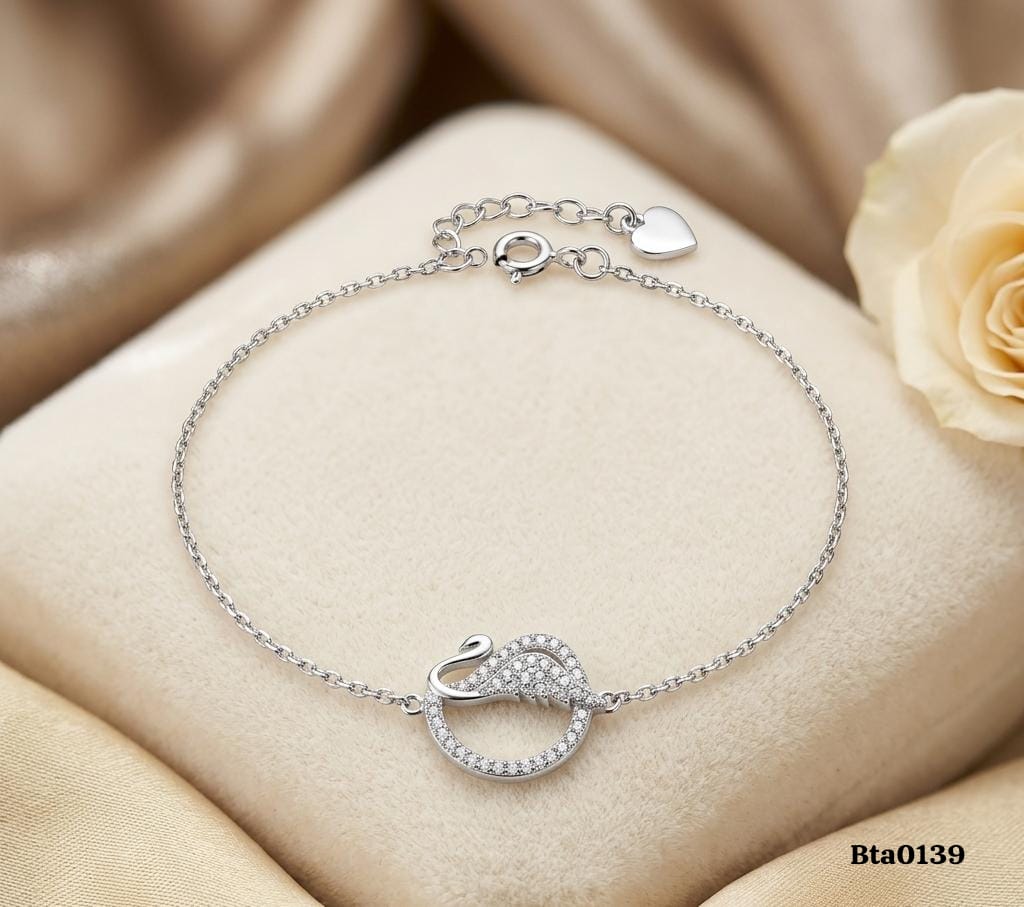 Swan Motif Bracelet