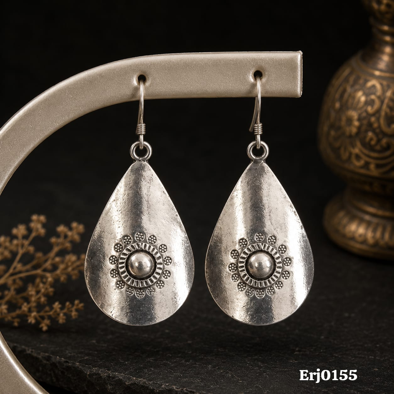 Teardrop Floral Center Earrings
