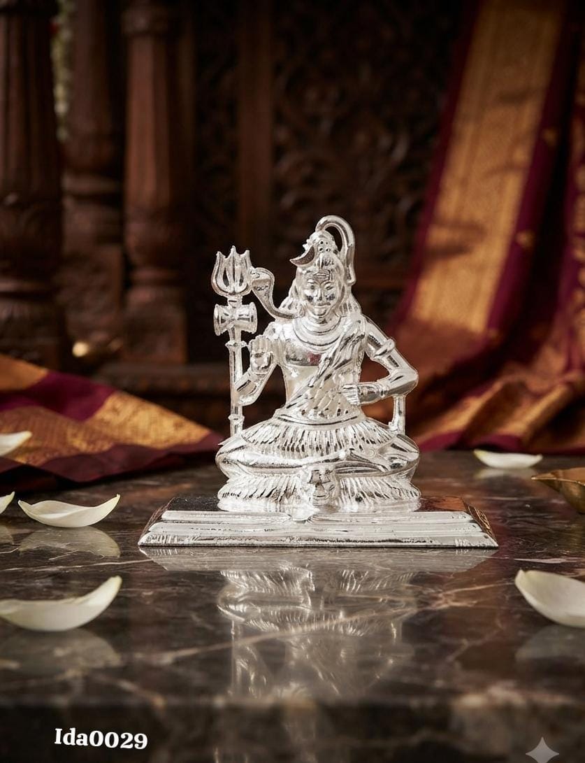 92.5 Sterling Silver Lord Shiva Idol holding his Trishul