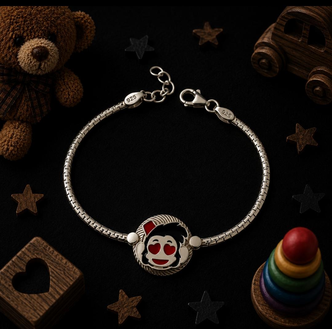 Charming 92.5 Sterling Silver Kids' Bracelet – Heart-Eyes Character Charm