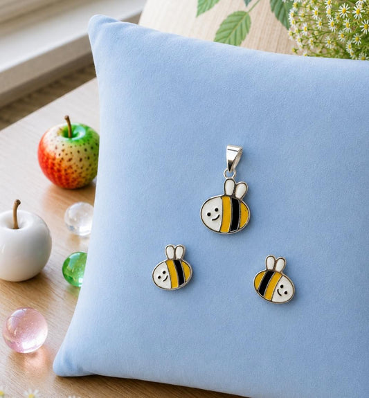Happy Bee 92.5 Sterling Silver Pendant & Earring Set