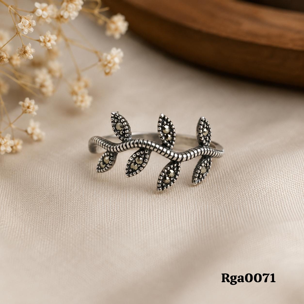 Sterling Silver Marcasite Leaf Vine Ring