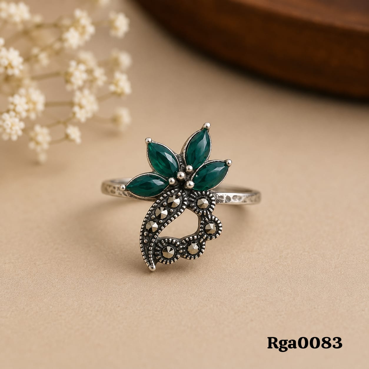 Marquise Green Stone Leaf Marcasite Ring