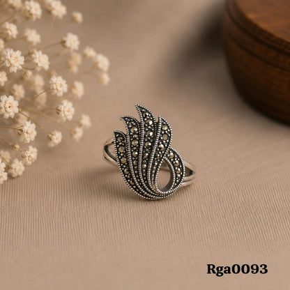 Feather Motif Marcasite Ring