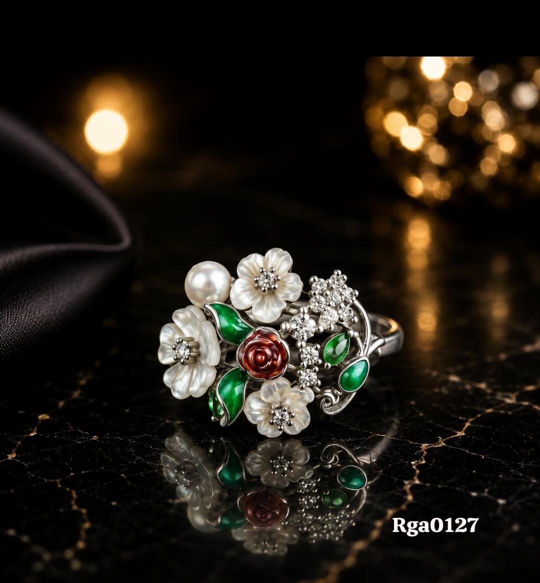 Botanical Cluster Ring with Pearl