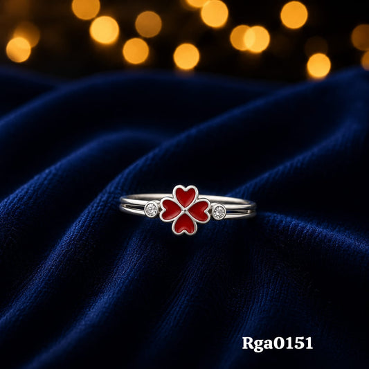 Clover Motif Ring
