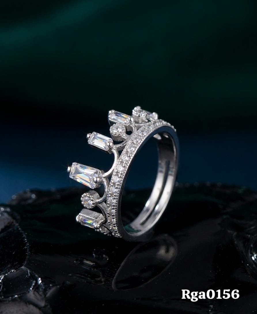 Crown Design Ring