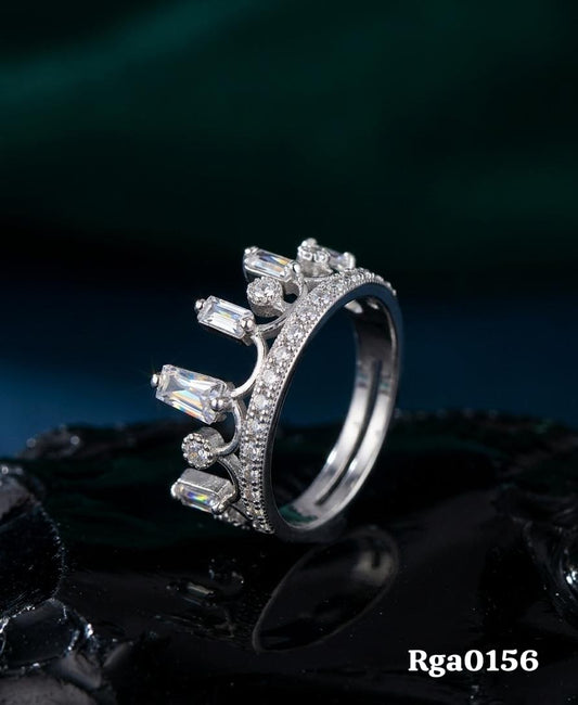 Crown Design Ring