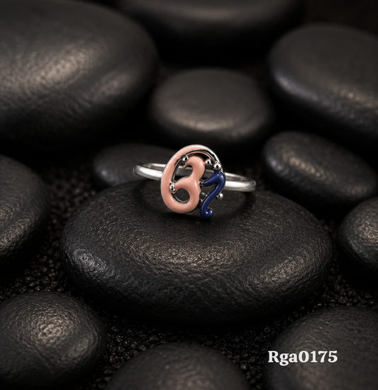 Peach Blue Enamel Motif Ring