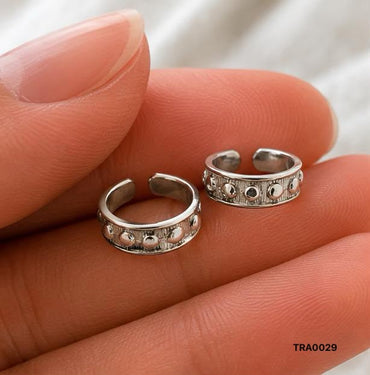 92.5 Sterling Silver polka dot Toe Rings