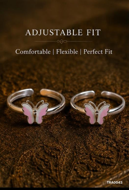 92.5 Sterling Silver butterfly-shaped motif with light pink enamel Toe Rings