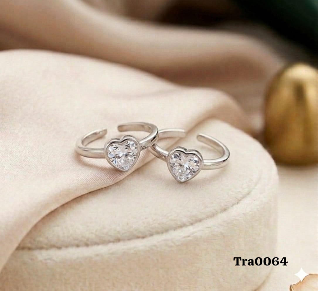 Charming Heart-Stone Silver Rings - Clear Gemstone