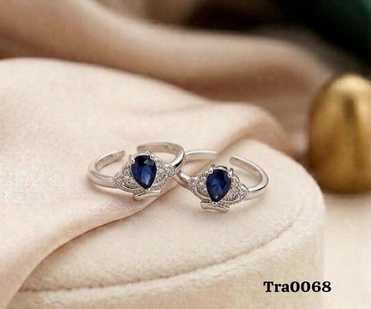 Elegant Crown-Inspired Silver Rings