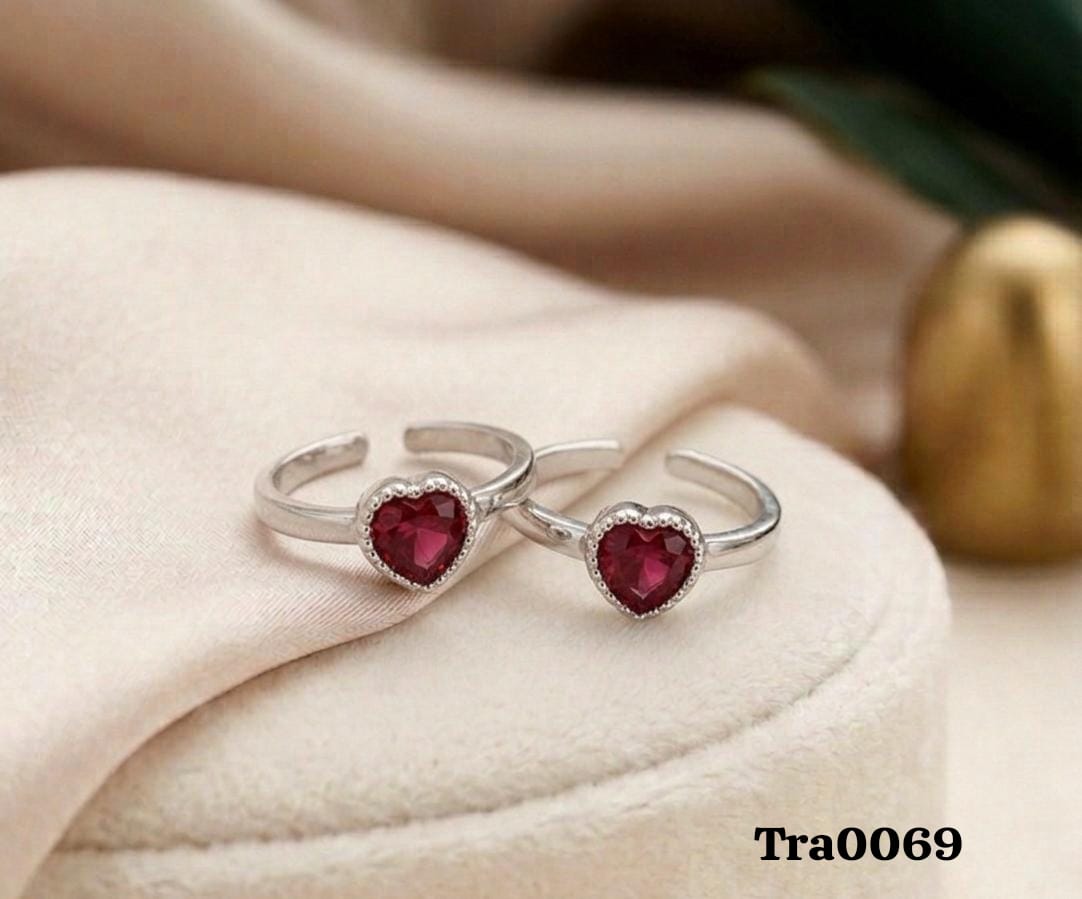 Charming Heart-Stone Silver Rings - Deep Red Gemstone