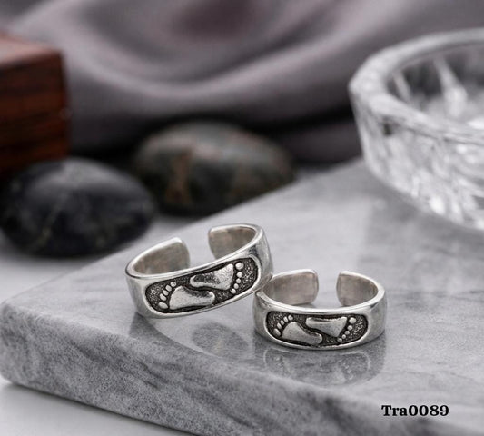 92.5 Sterling Silver Single Footprint Motif Toe Rings