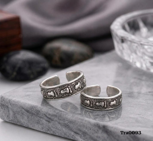 92.5 Sterling Silver Repeating Footprint Motif Toe Rings