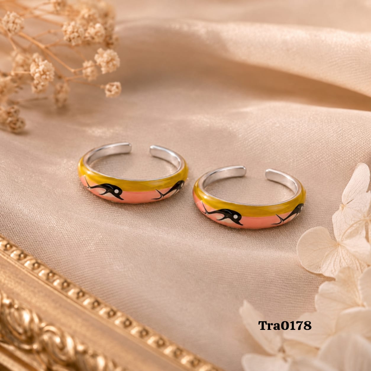 Black dolphins Silver Toe Rings