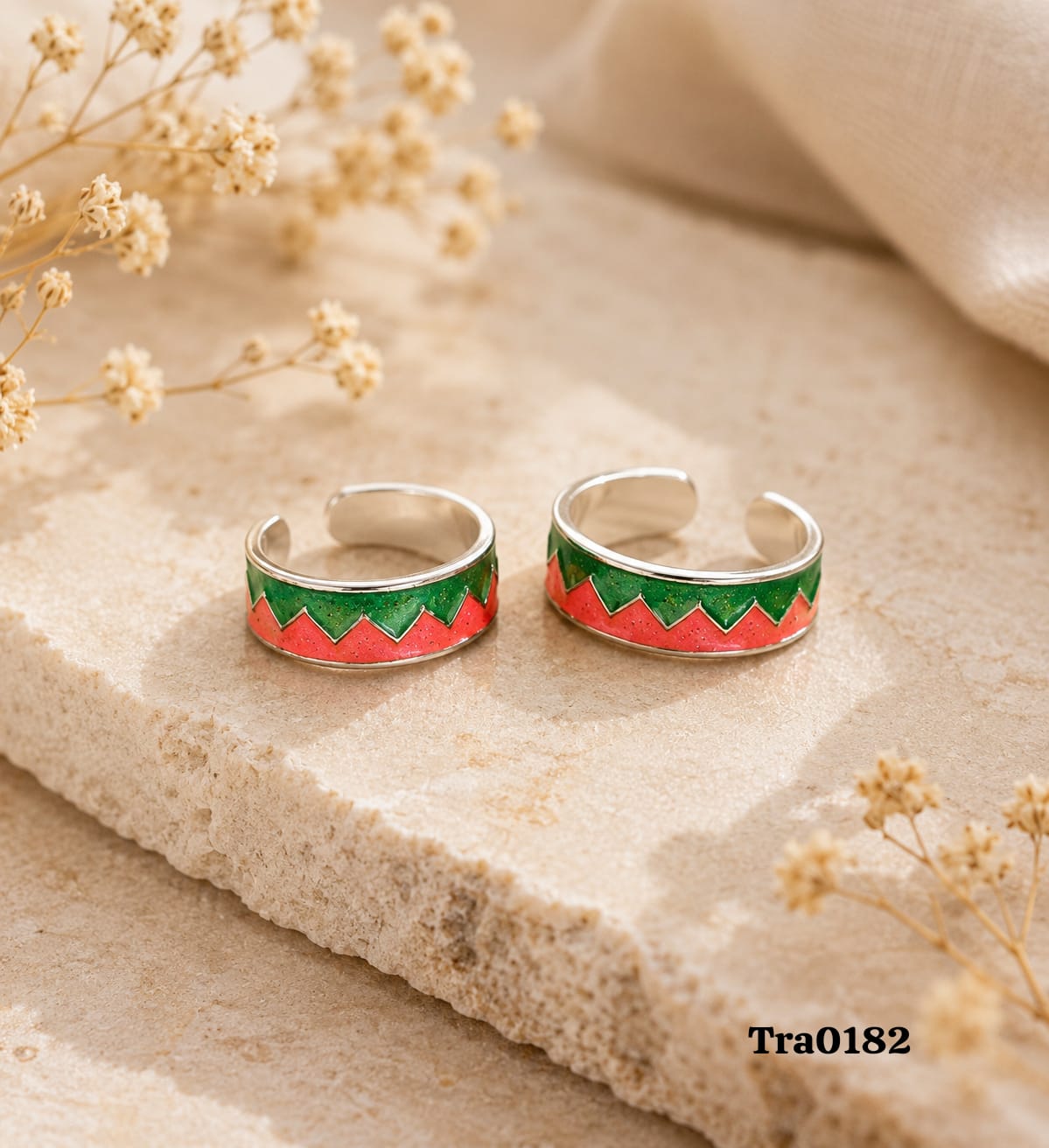 Green and pink zig-zag, chevron-style pattern Silver Toe Rings