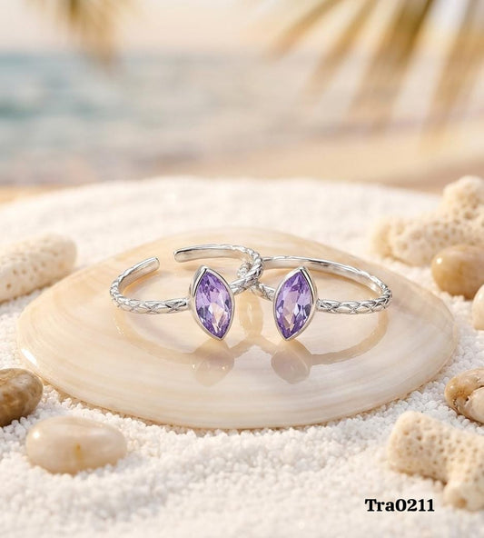 Marquise-cut, light purple stone Silver Toe Rings
