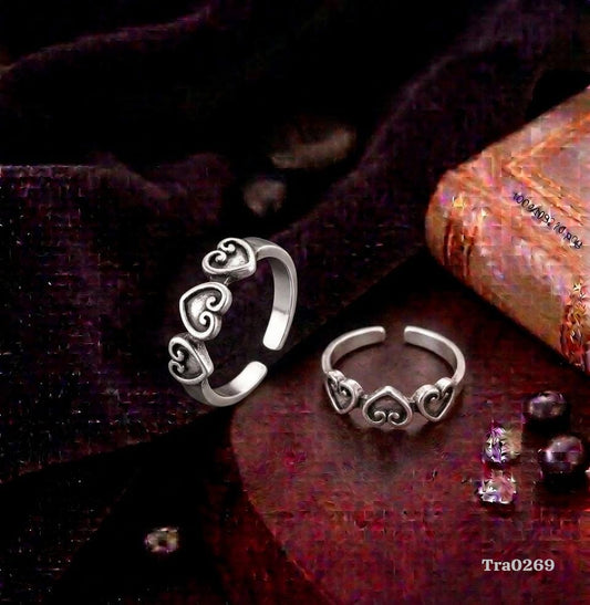 Elegant Sterling Silver Heart Toe Ring