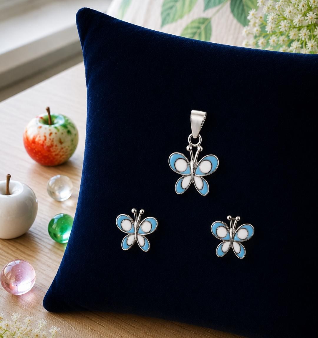 The Sky Butterfly Suite pendant earring set&nbsp;