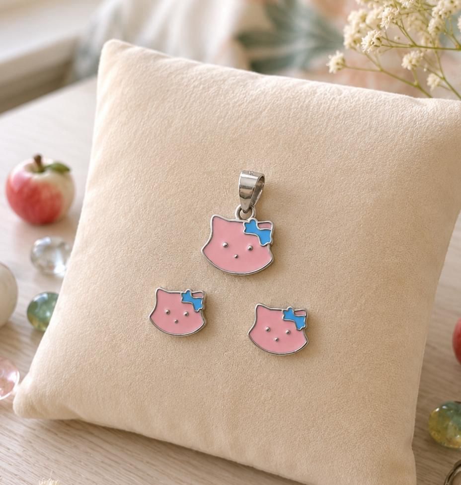 Pastel Pink Kitty pendant earring set