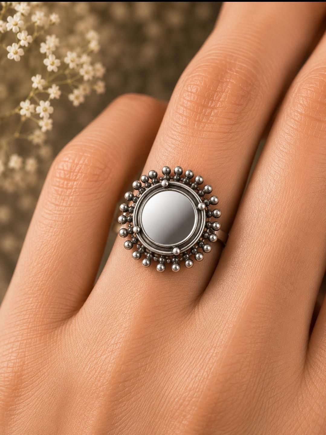 The Royal Sun Mirror Ring