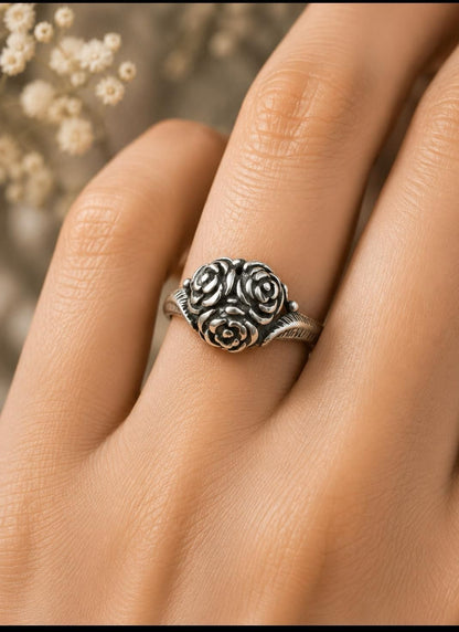 Triple Blossom Rose Ring